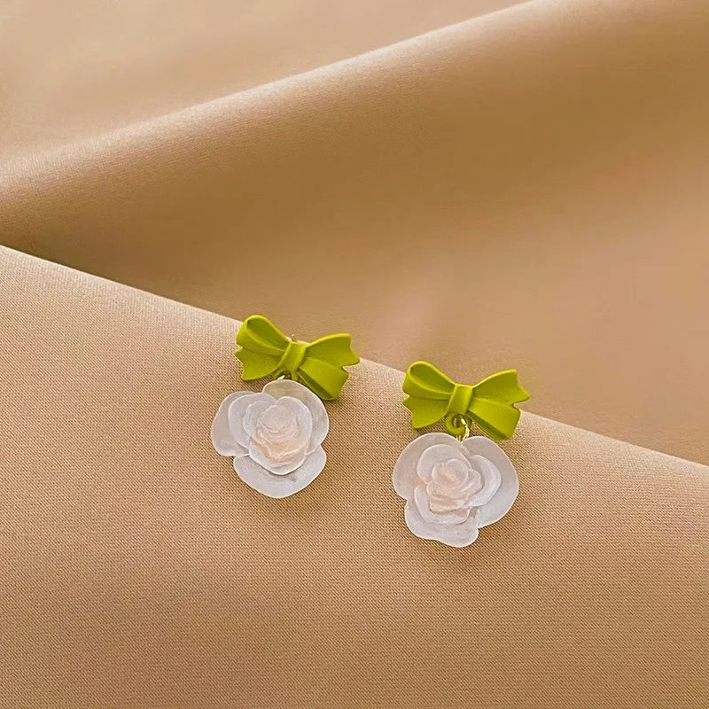 White rose stud