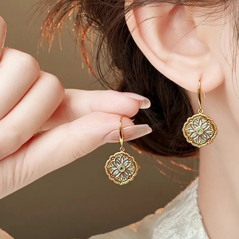 Red Flower round Edge Earrings