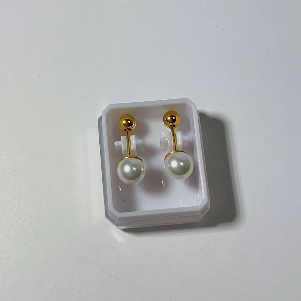 Small Gold-Plated Pearl Stud