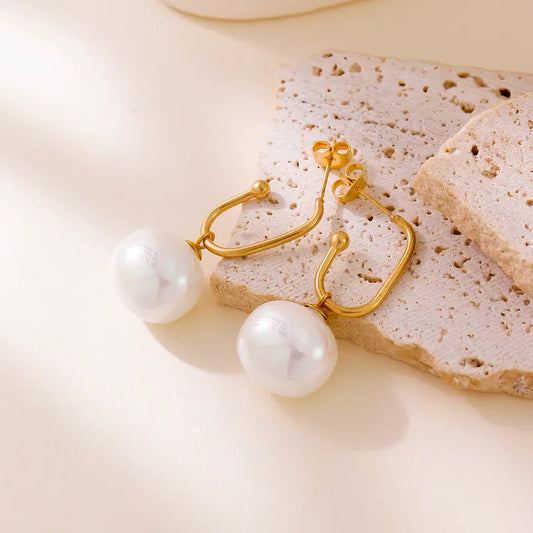 White Pearl Earring