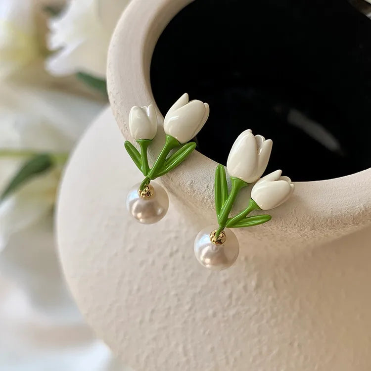 Tulip Earrings