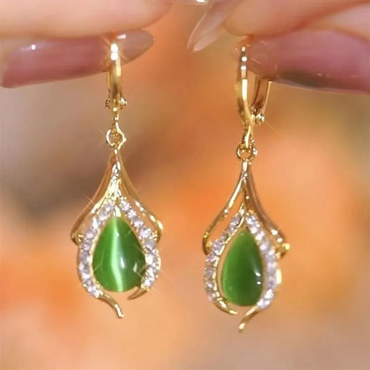 Light Green Water Drop Earring