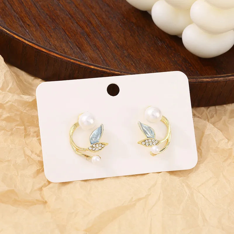 Pearl Leaf Elegance Stud Earrings
