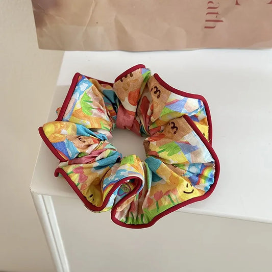 Scrunchie - Red edge floral pleated