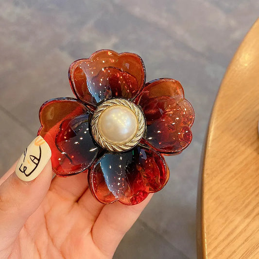 Classic Flower Hair Claws - Amber