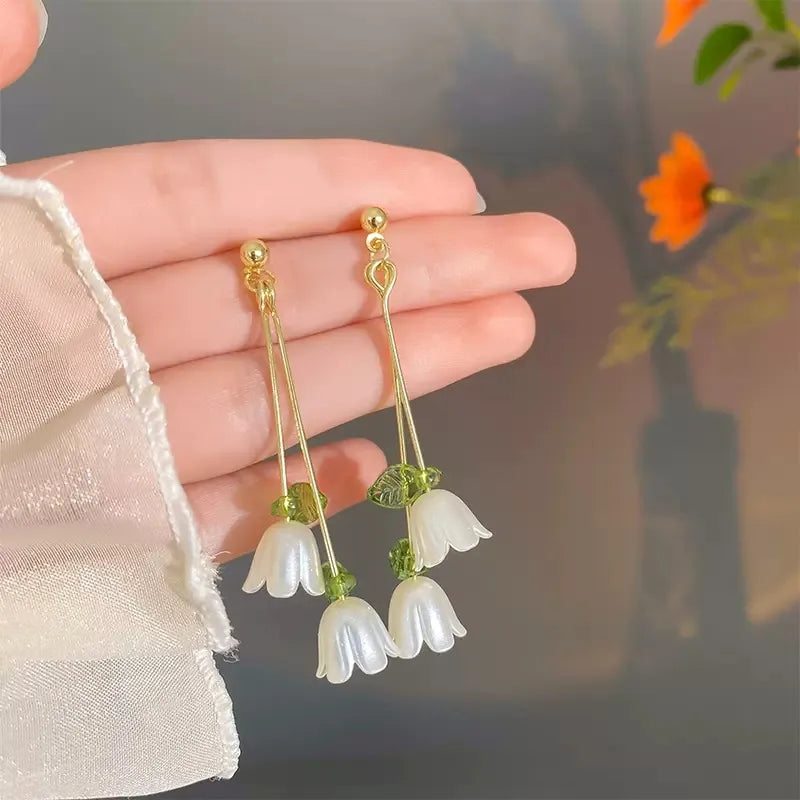 Korean White Rose Earring
