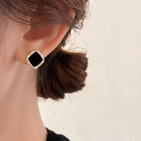 Black square diamond stud earrings