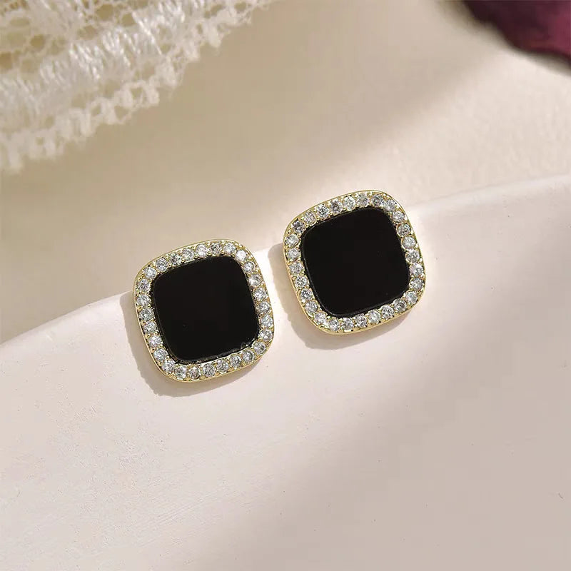 Black square diamond stud earrings