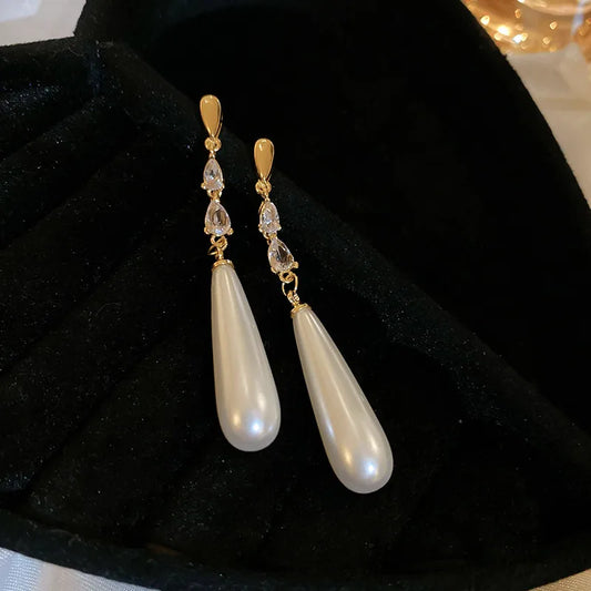 Pearl Drop Earring