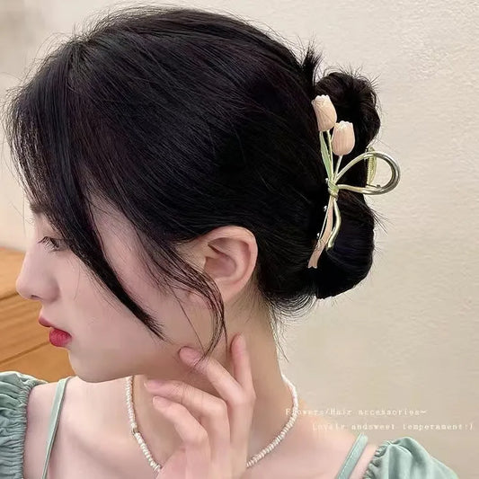 Cute Modern Style Flower Hair Claws