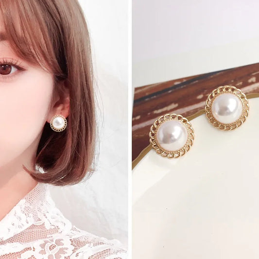 Pearl Stud