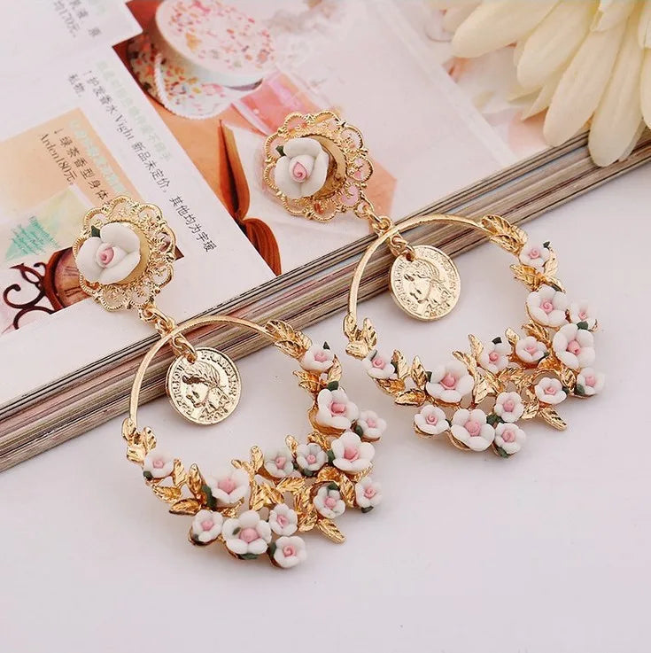 Luxury Pearl Long Floral Earrings - Beige