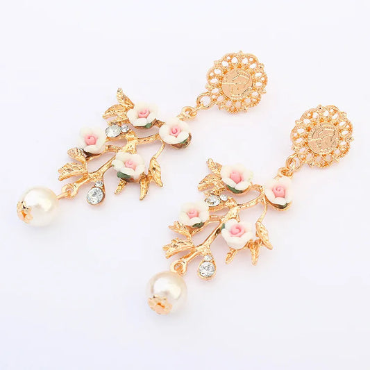 Luxury Pearl Long Floral Earrings - Beige