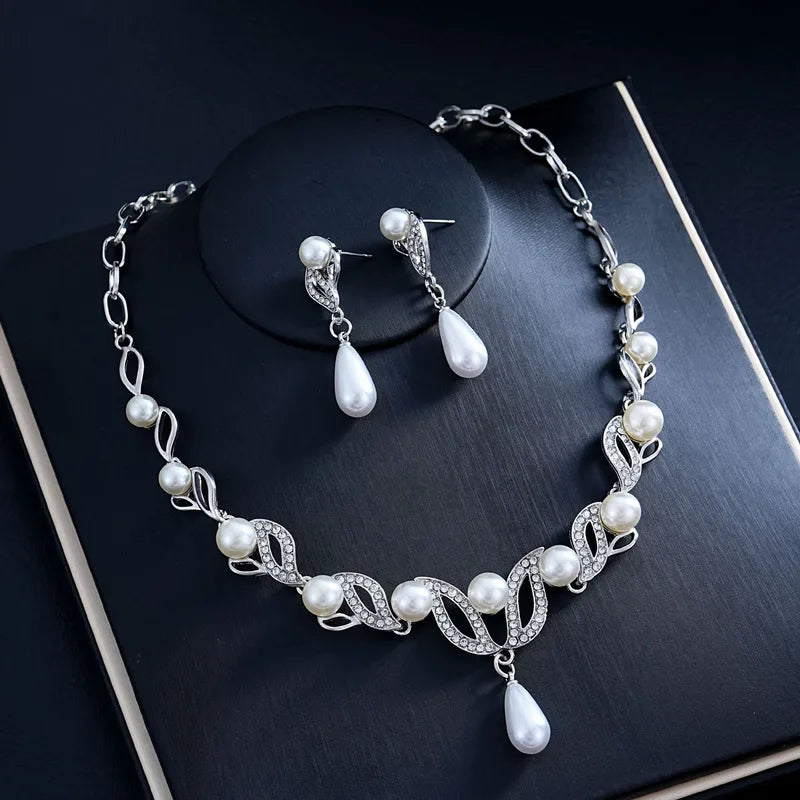 Pearl Necklace Earring Set - Silver