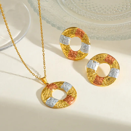 Circle Earrings & Necklace Set