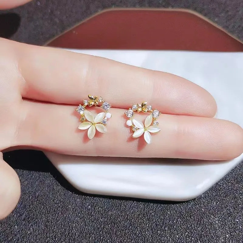 Daisy Halo Earrings
