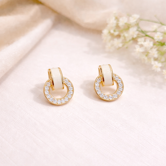 Snowy Halo Stud
